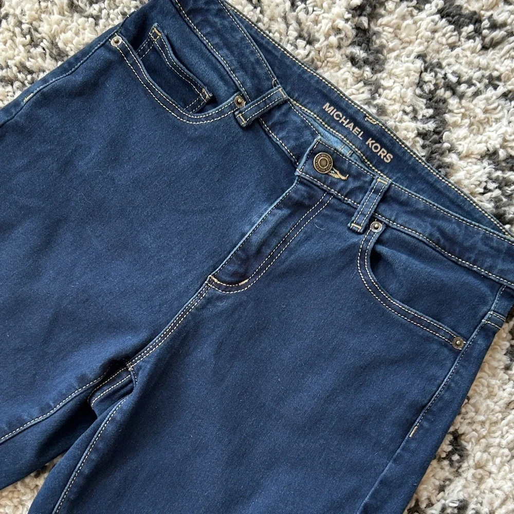 Michael Kors Women's Dark Blue Jeans stretch size 10 skinny jeans stretch